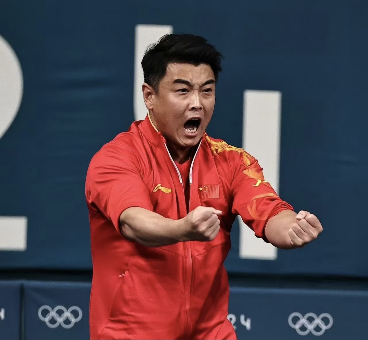  澳大利亚男蓝主教练 